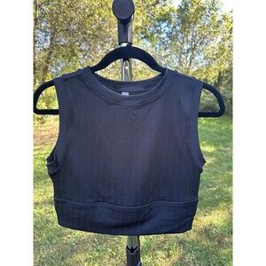 SAGE Collective Women’s Large Textured Black Sleeveless Crop Top Sportswear